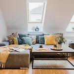 Prague Days - Attic Loft - Work Space - Private Parking