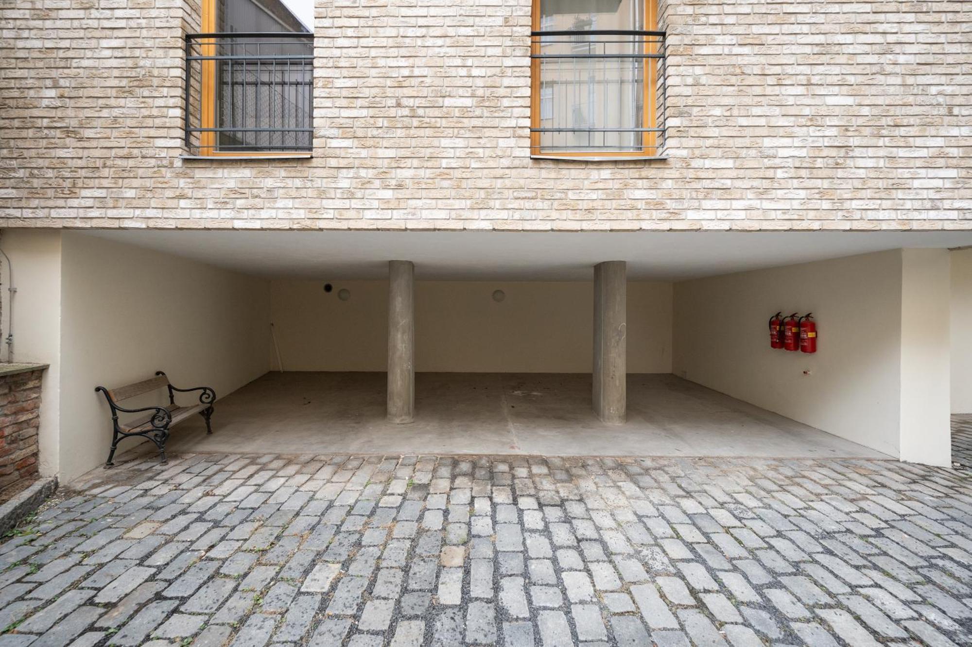 Appartamento Days - Attic Loft - Work Space - Private Parking