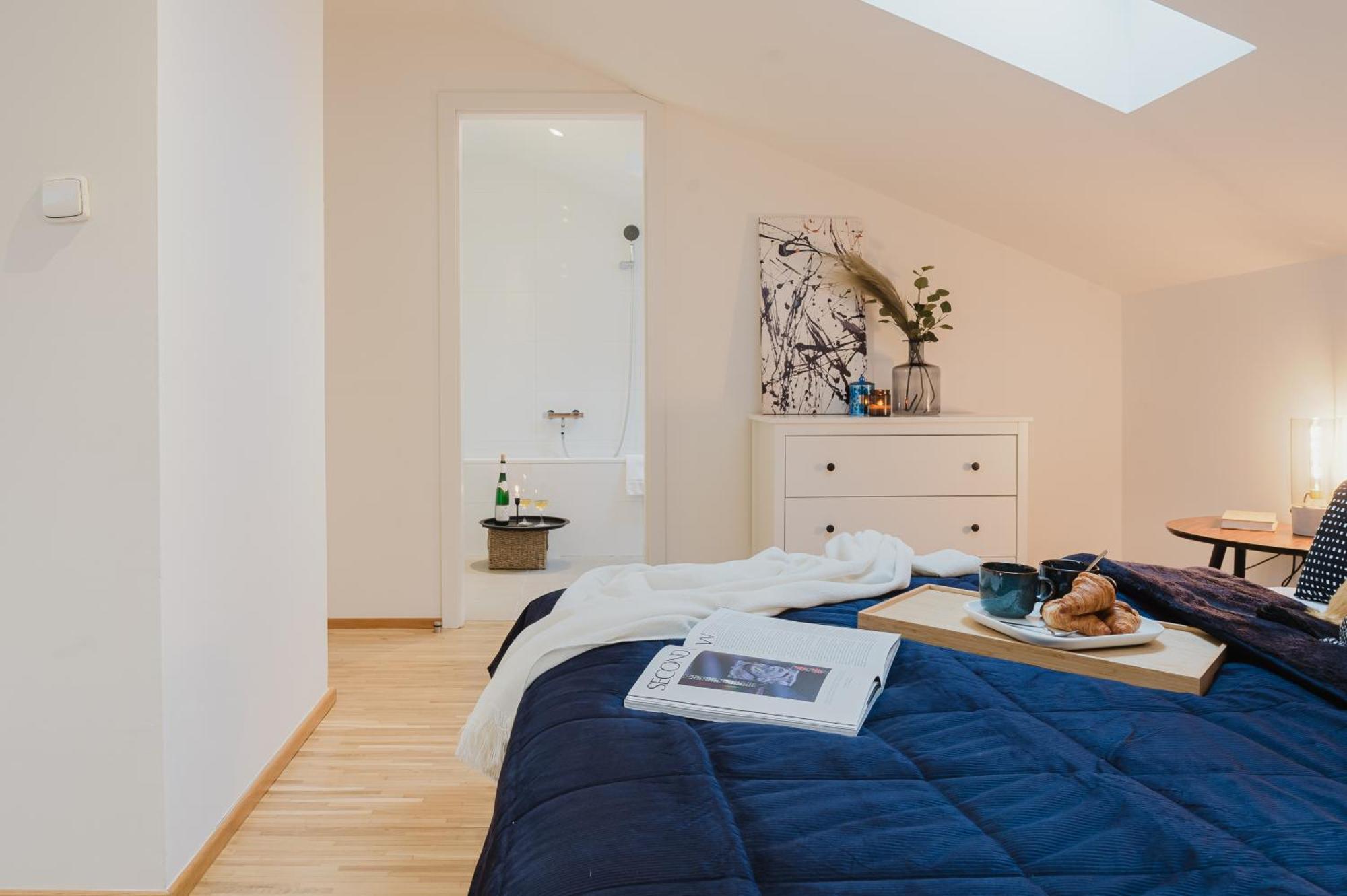 Days - Attic Loft - Work Space - Private Parking Praga